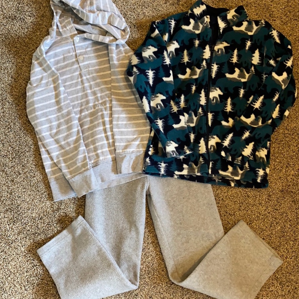 Fleece pants and 2 matching shirts